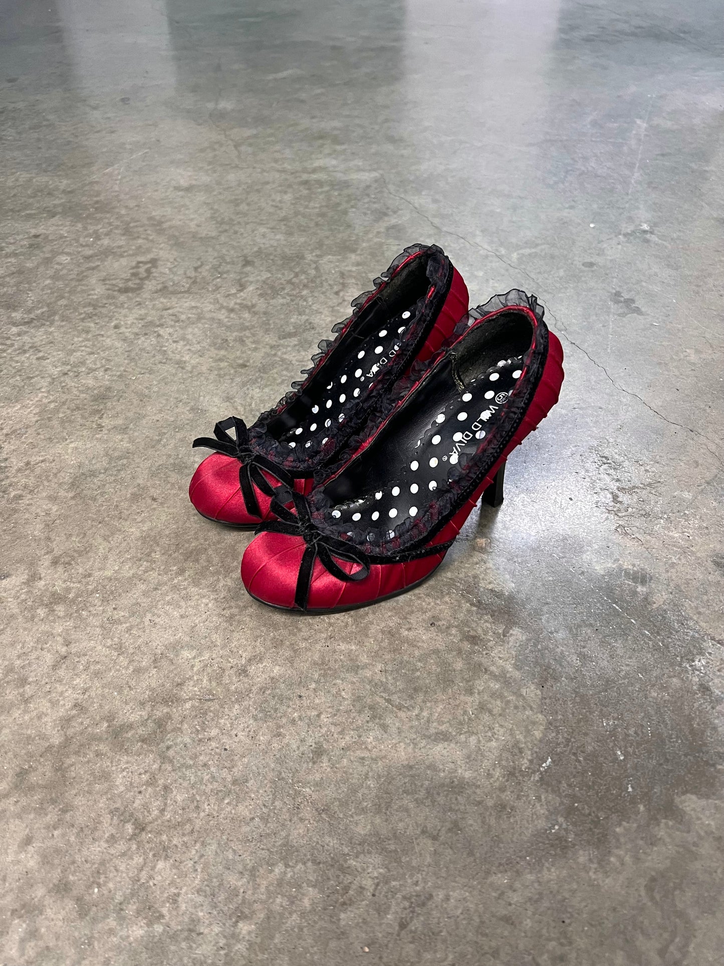 Vintage Lolita lace heels