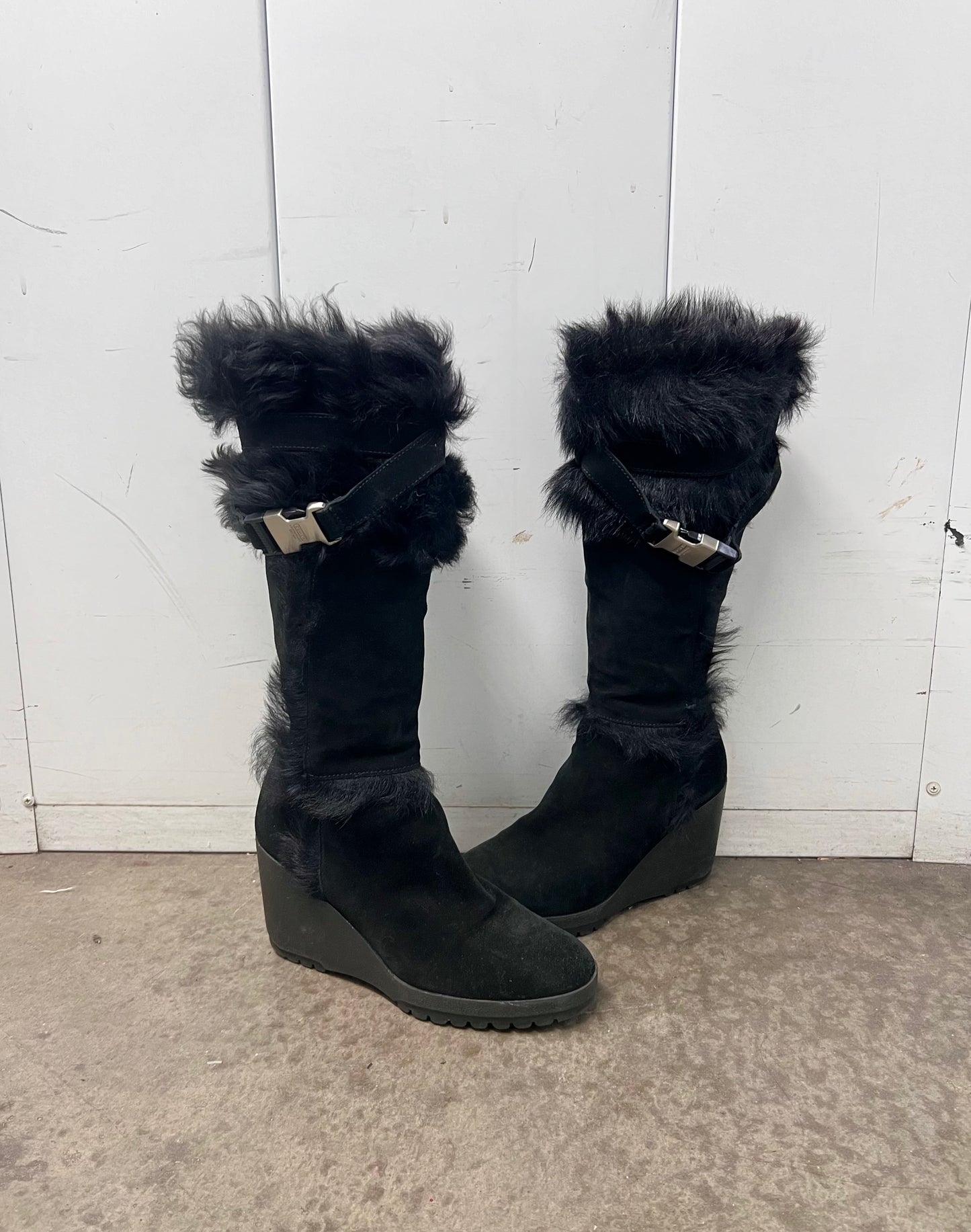 Vintage coach fur platform boots