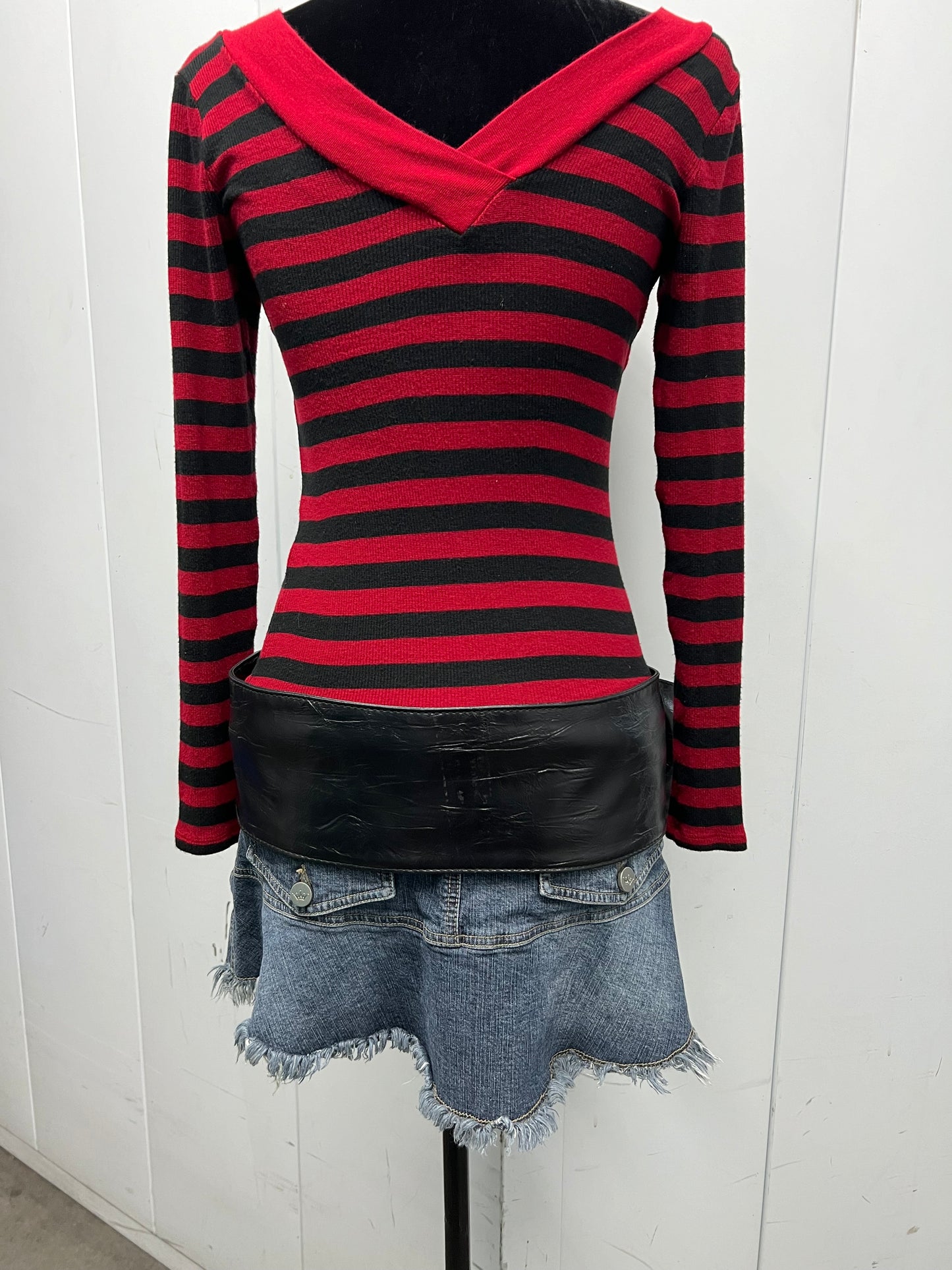 Vintage miss sixty leather belt
