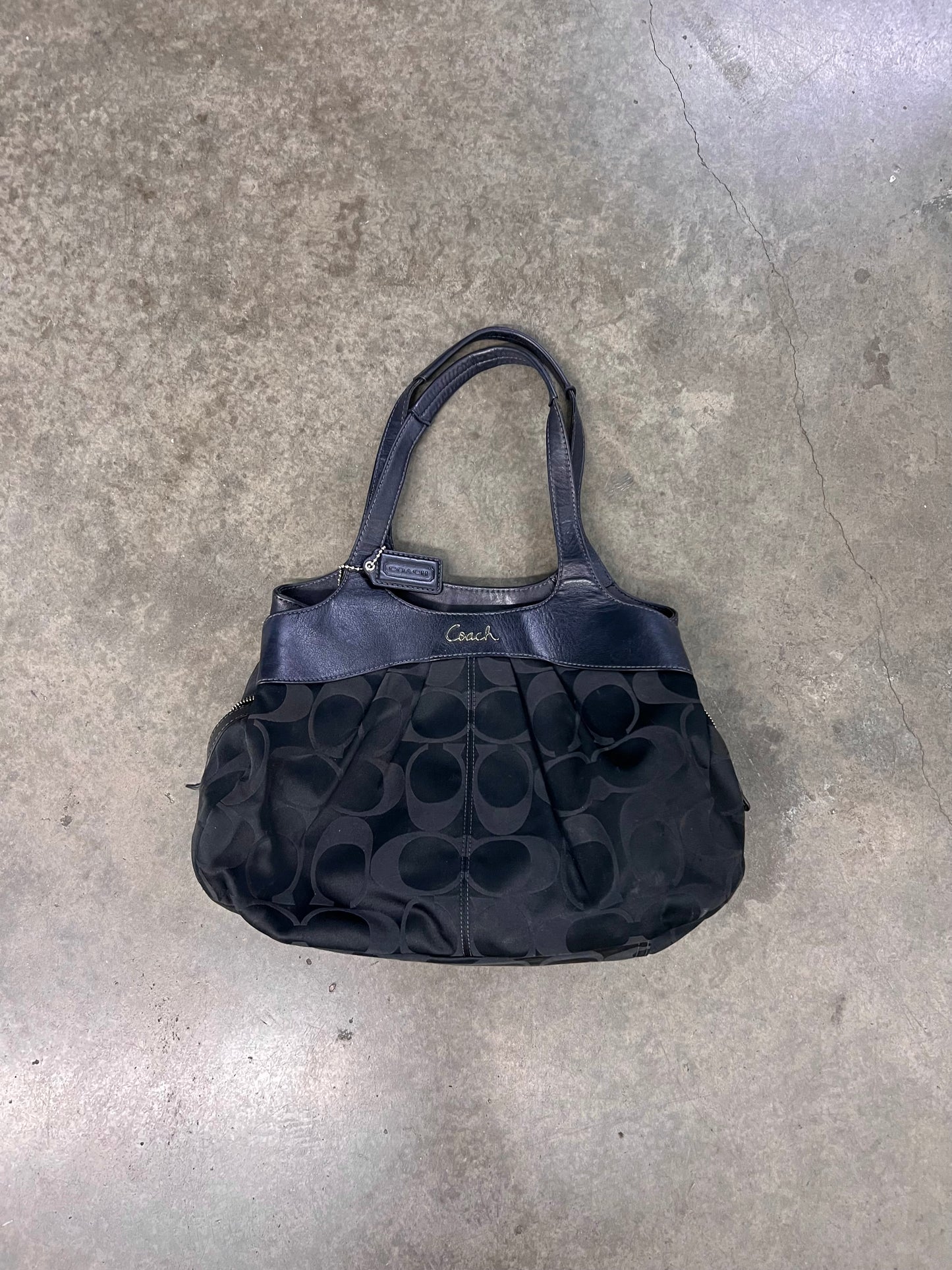 Vintage 2000’s coach bag