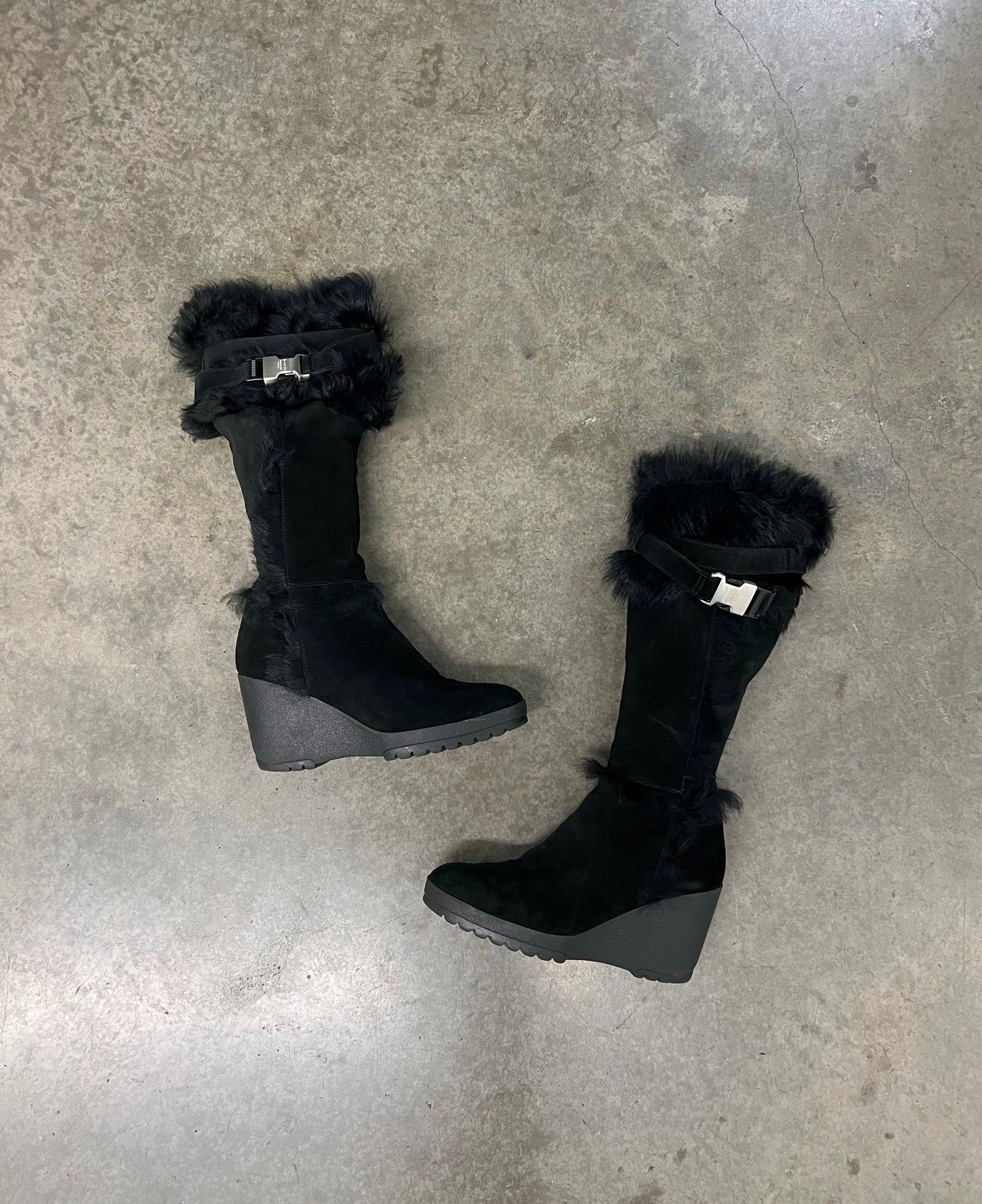 Vintage coach fur platform boots