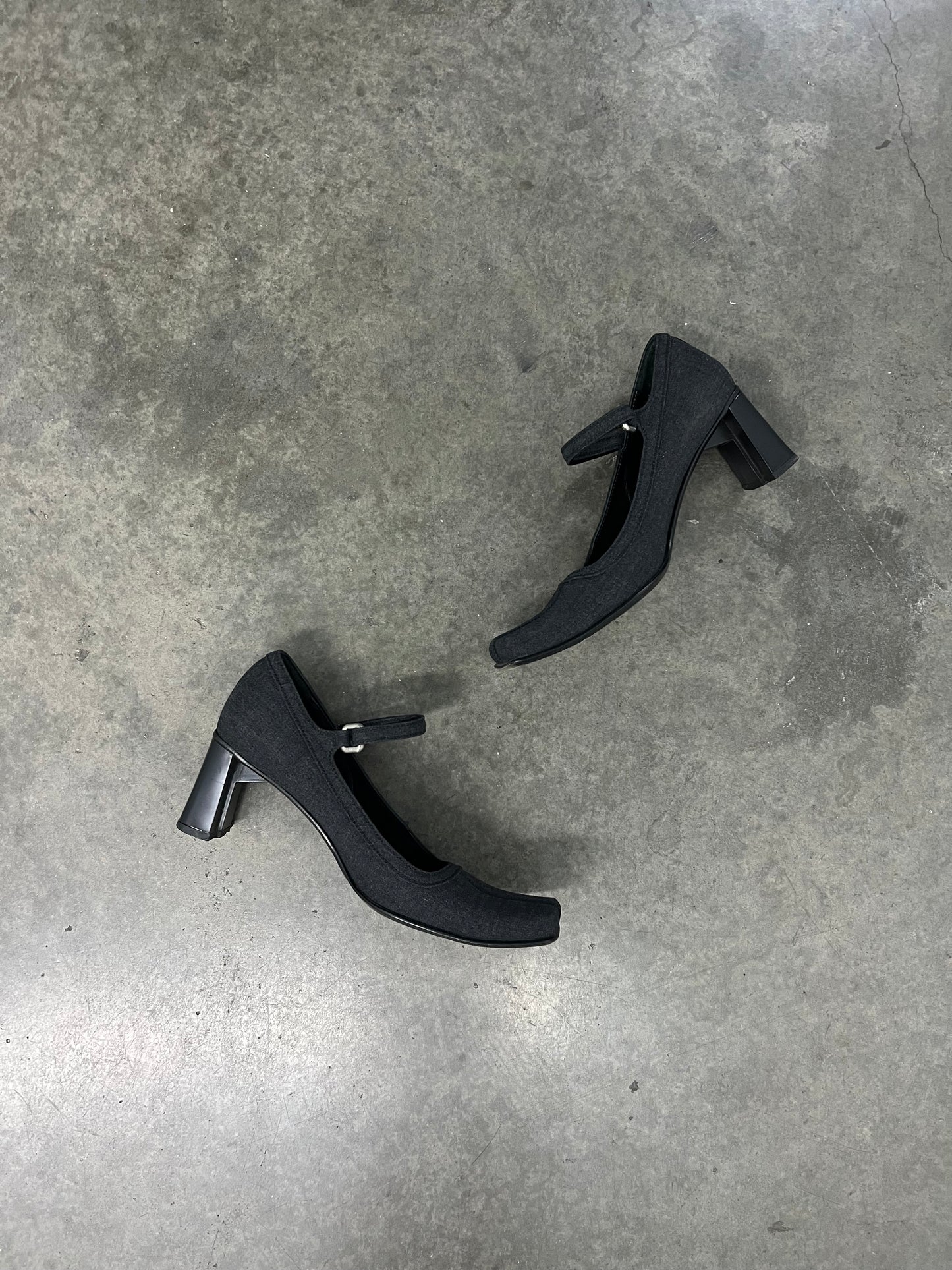 Vintage Prada pumps