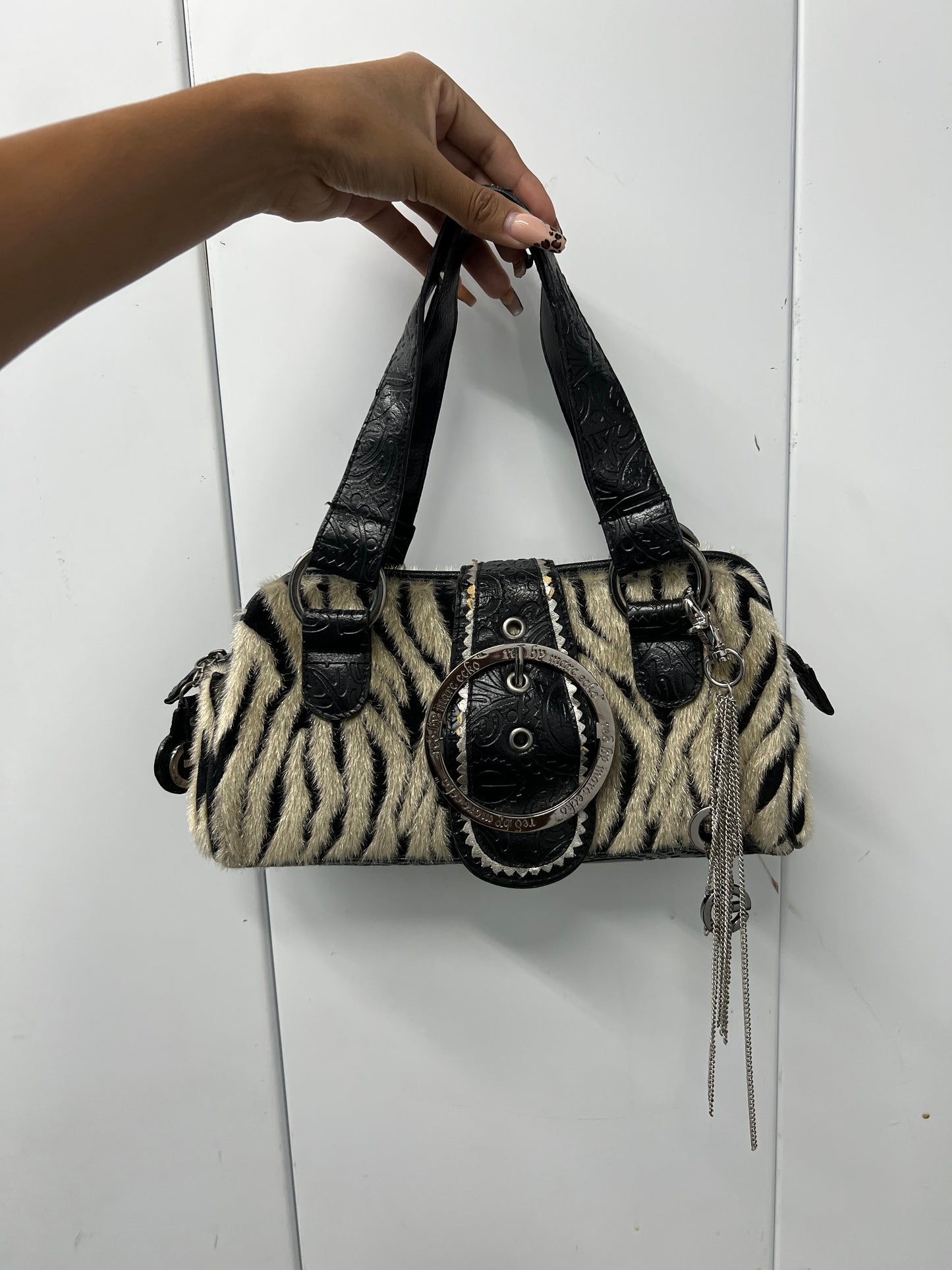 Vintage Fur buckled bag