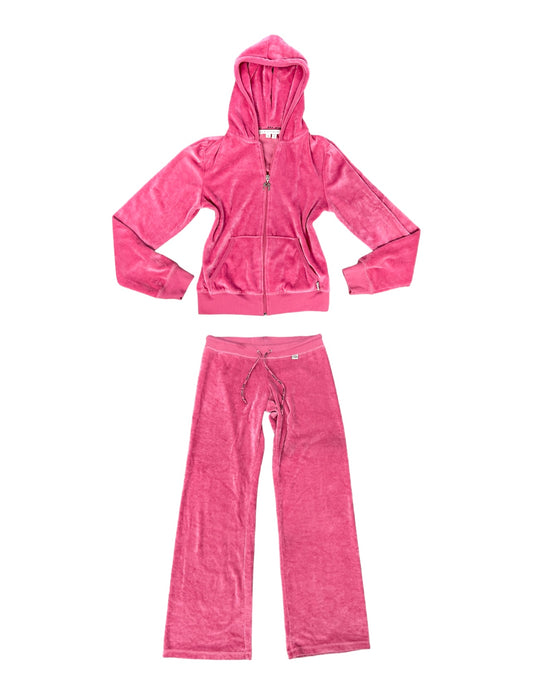 2000’s pink tracksuit