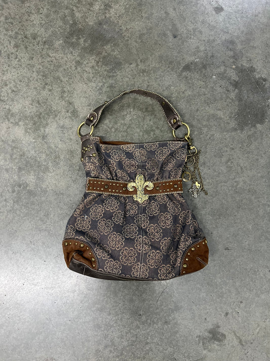 2000’s grunge handbag