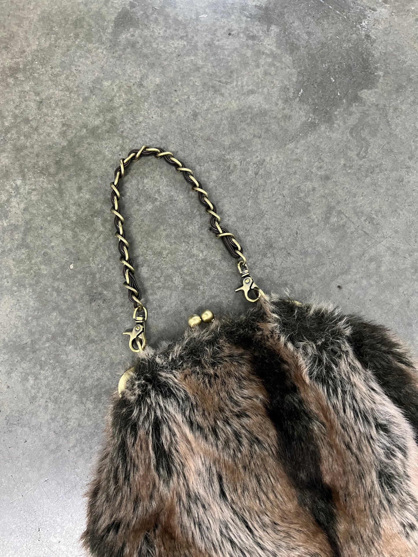 2000’s fur clutch bag