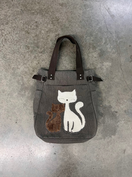 Cat shoulder-bag