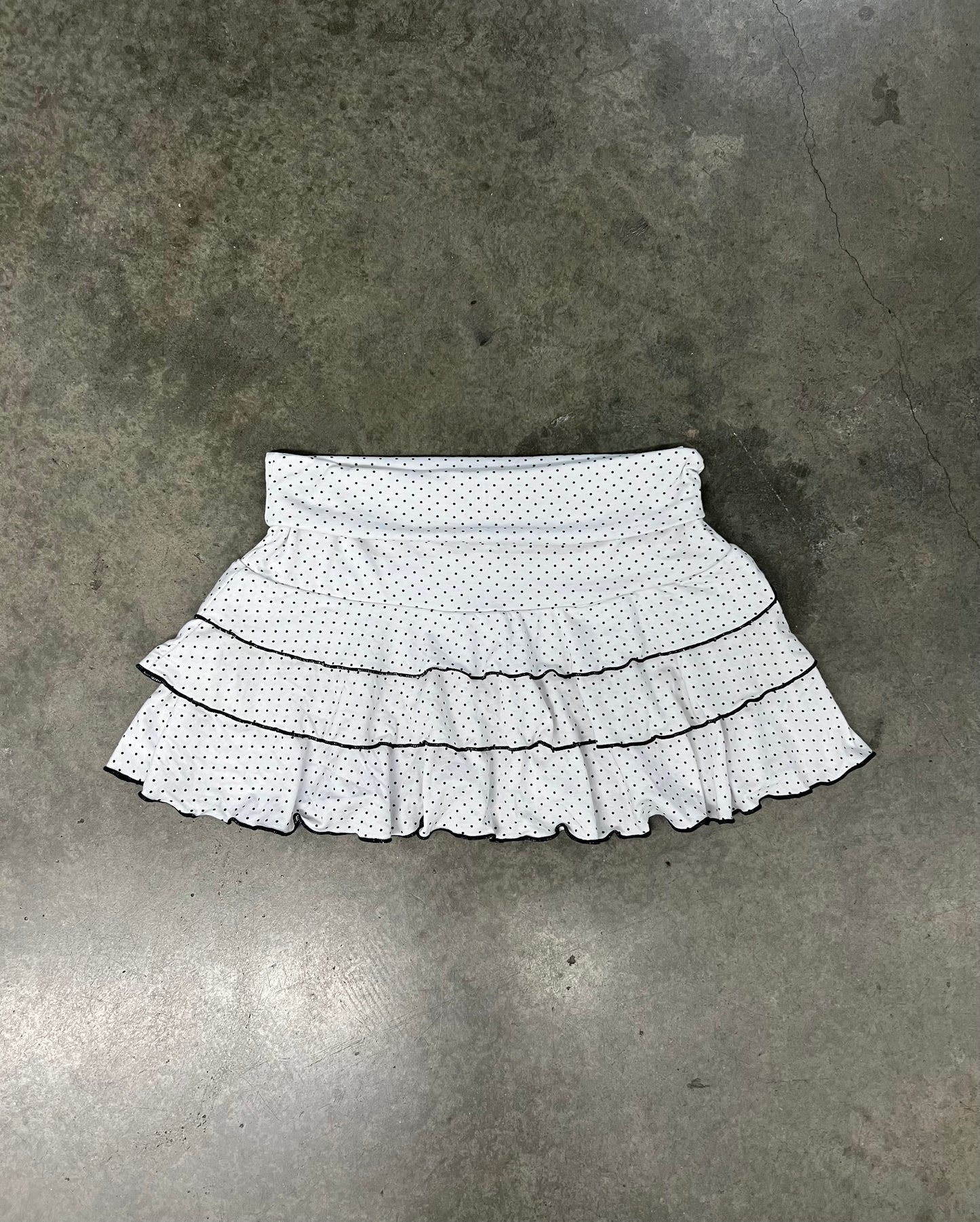 2000’s polkadot miniskirt