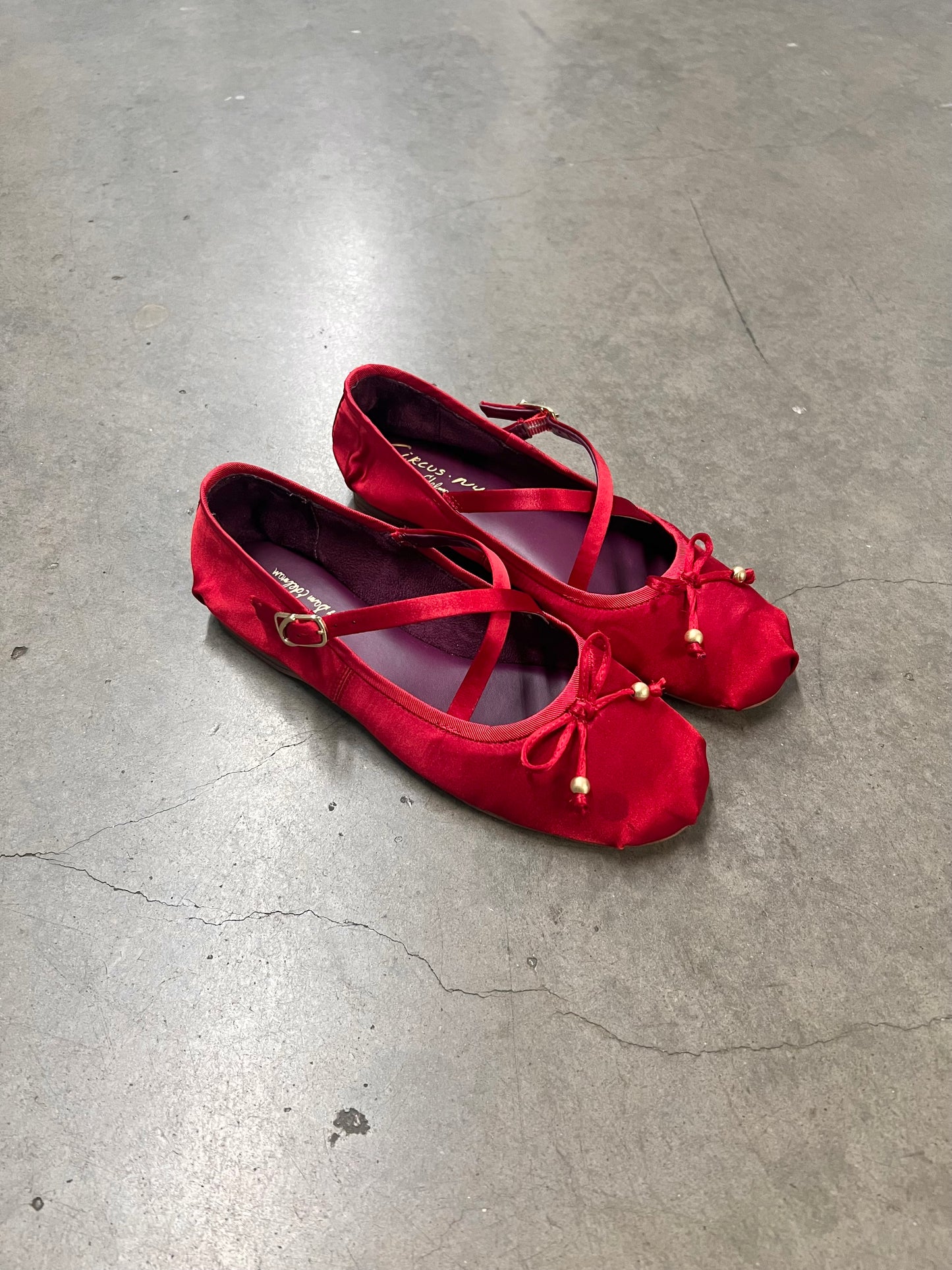 Vintage ballet flats