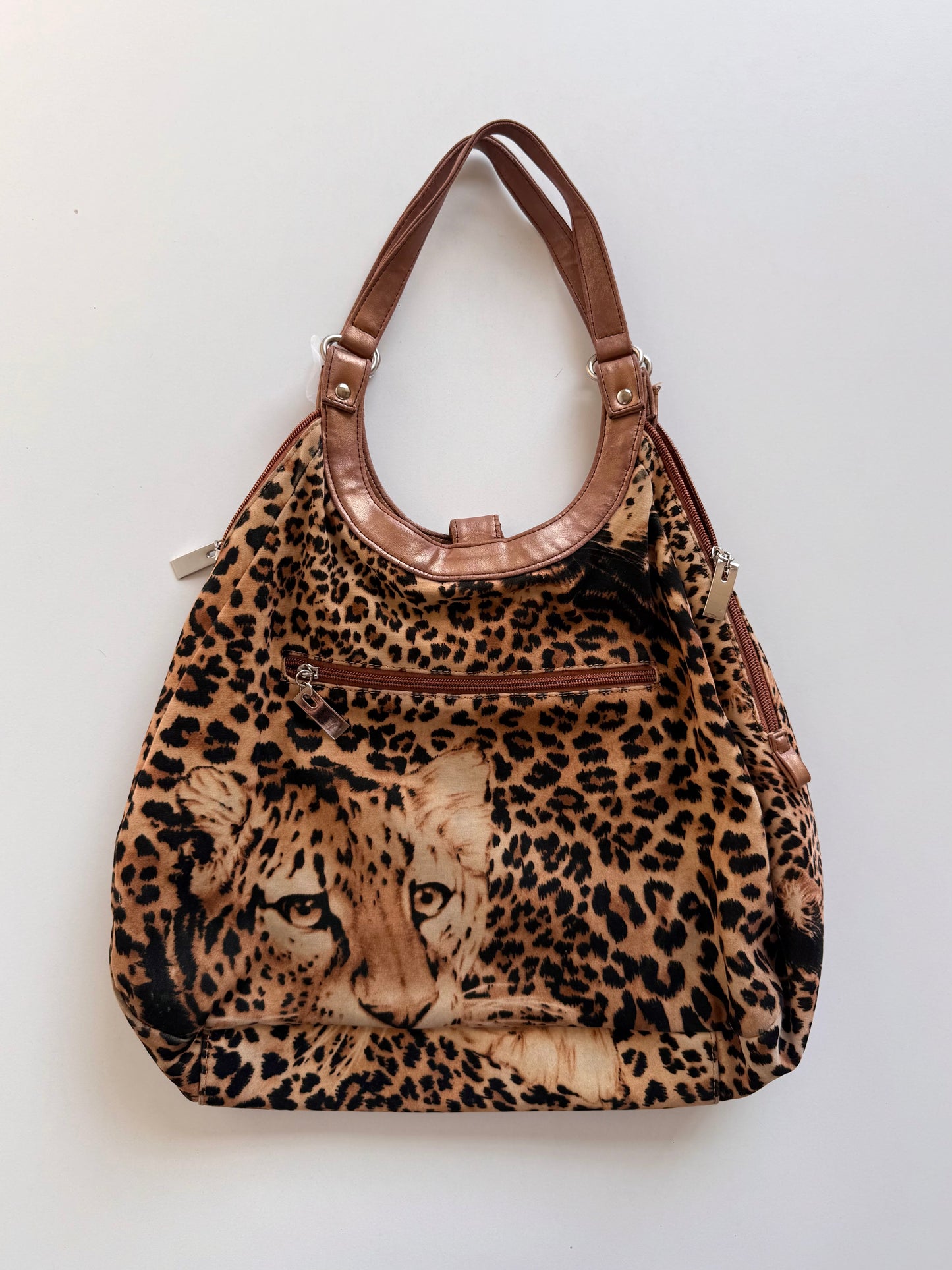 Vintage leopard handbag