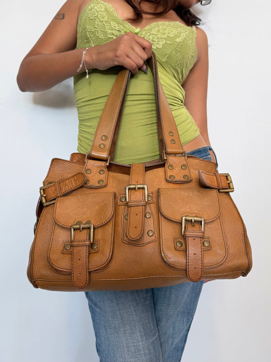 Vintage leather buckled purse