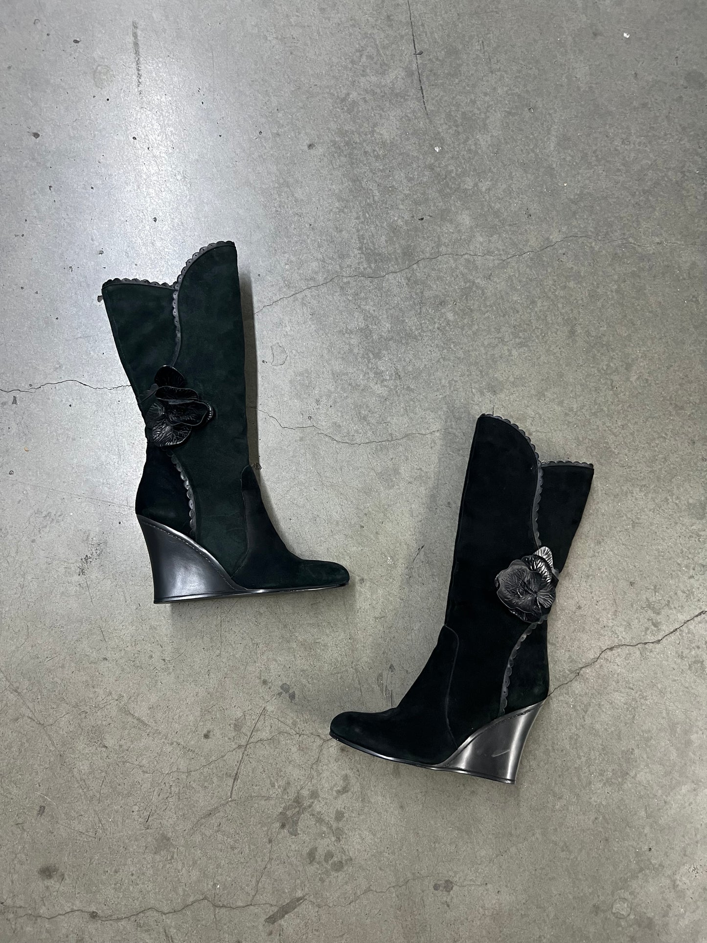 Vintage leather flower boots