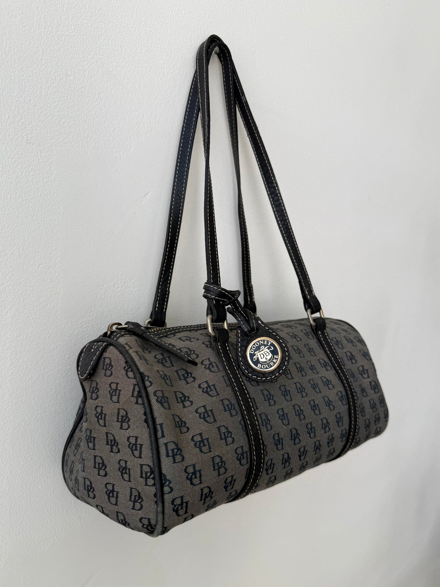 Vintage Dooney & Bourke handbag