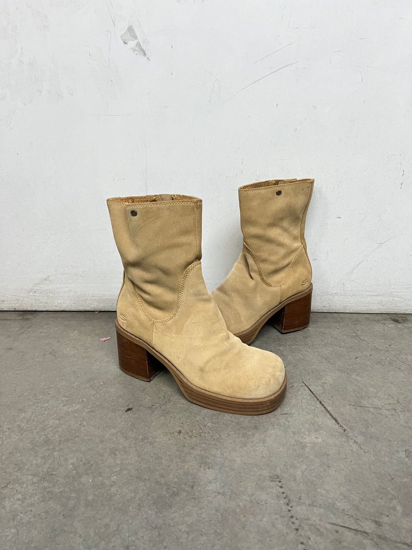 Vintage sketcher platform boots