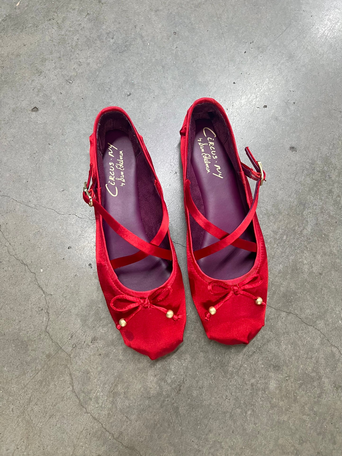 Vintage ballet flats